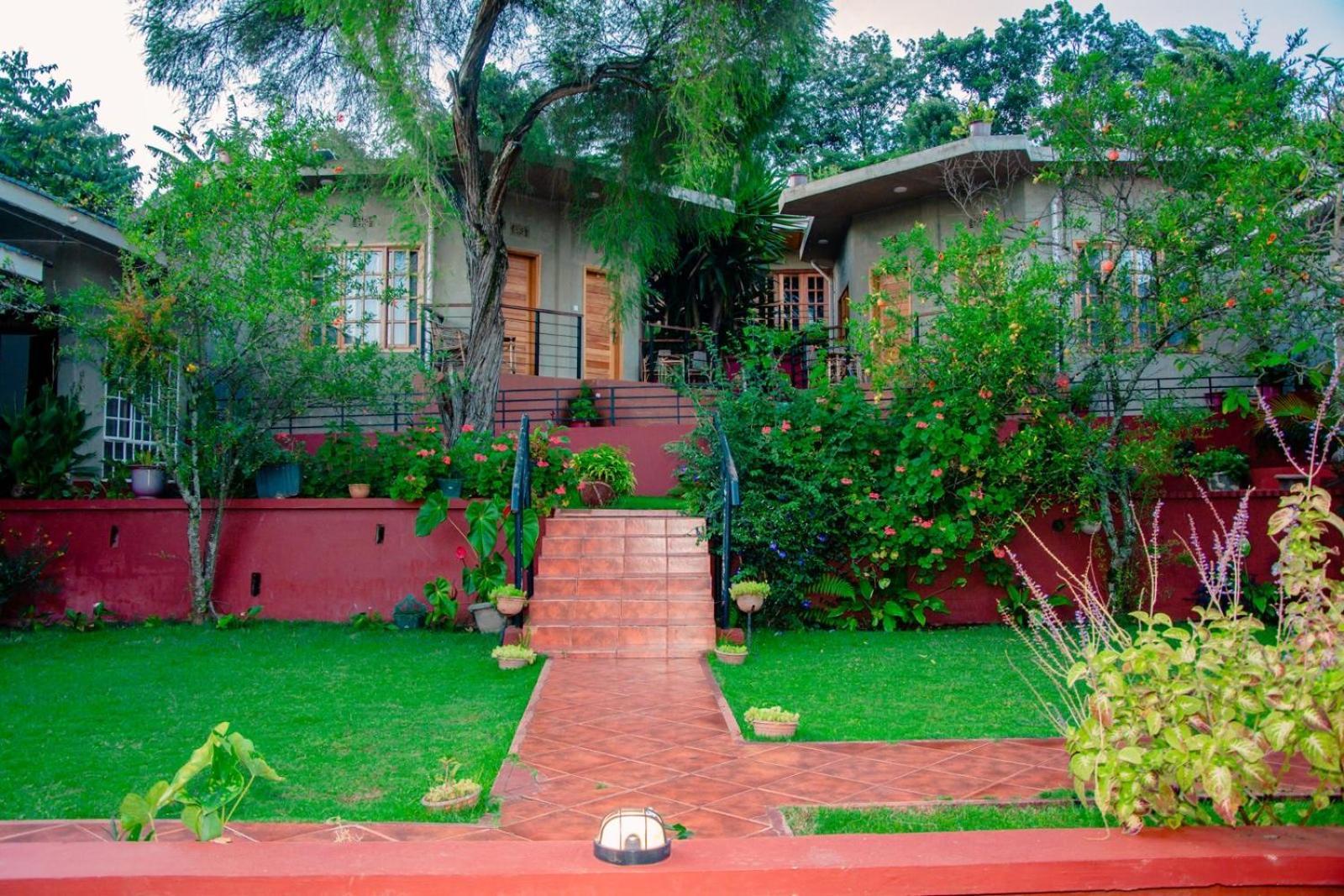 Babylon Lodge Marangu Exterior photo